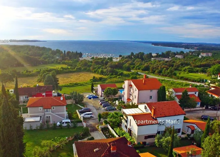 Dina Apartman *
