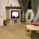 Dina شقة بولا