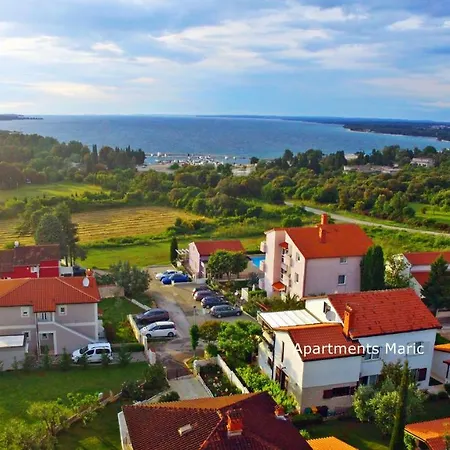 Dina Apartmán *