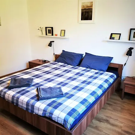 Apartment Dina